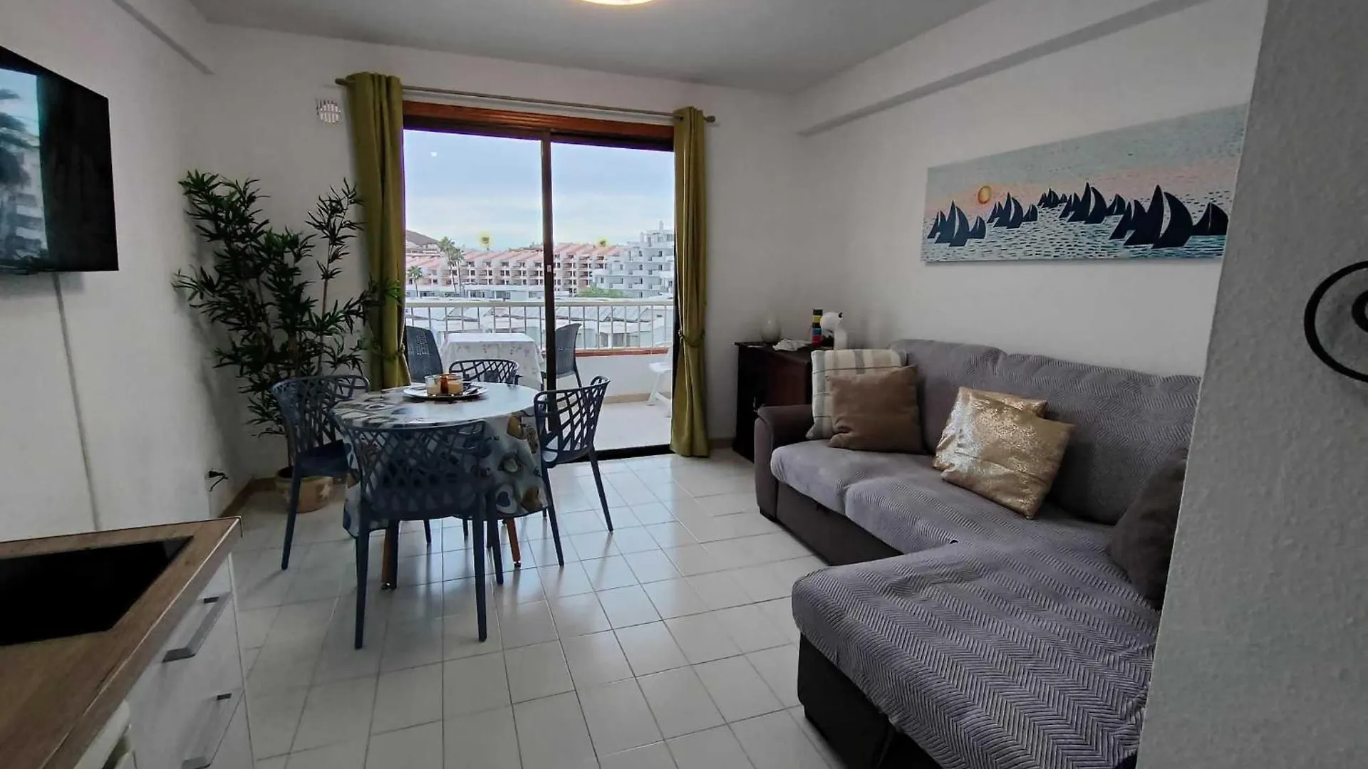 Joy & Friends 1 Apartamento Los Cristianos  Los Cristianos (Tenerife)